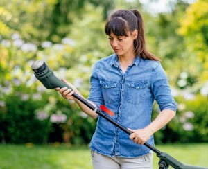 Тример садовий Bosch EasyGrassCut 23