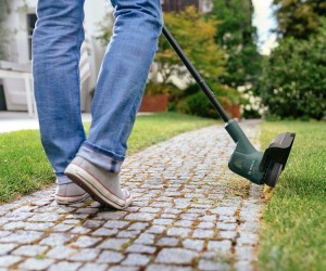 Тример садовий акумуляторний Bosch EasyGrassCut 18V-230