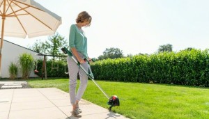 Тример садовий акумуляторний Bosch UniversalGrassCut 18V-260