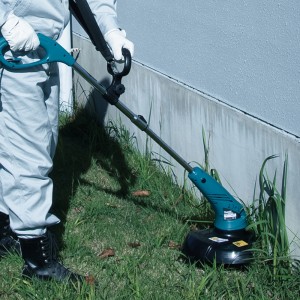 Тример садовий Makita UR3000