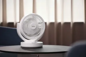 Вентилятор ARDESTO FT-B25W настільний, 15см, 30Вт