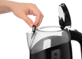 Електрочайник Sencor SWK1701BK Strix