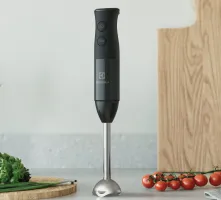 Блендер Electrolux E4HB1-6GG заглибний 600Вт, 3в1, чорний