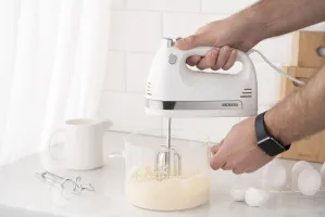 Міксер Ardesto HMC-3000W ручний 300Вт, білий