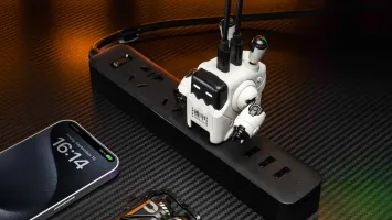 Зарядний пристрій мережевий GravaStar Delta35 35Вт 2XUSB-C (GRAVASTARA35_WHT_EUK)