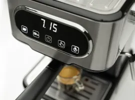 Кавоварка еспрессо HISENSE HESCM15DBK