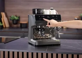Кавоварка еспрессо HISENSE HSACM20LP