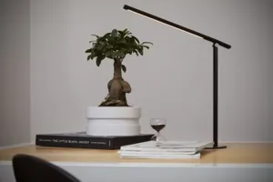 Настільна лампа LEDVANCE ALU DIM CCT 7W чорна