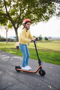 Електросамокат Segway-Ninebot дитячий C2 E, помаранчевий (AA.10.04.01.0013)