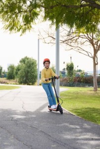 Електросамокат Segway-Ninebot дитячий C2 E, помаранчевий (AA.10.04.01.0013)